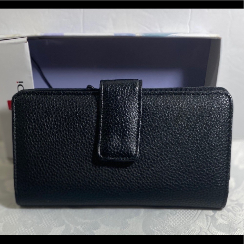 Mundi Rio Leather Frame Clutch Wallet,